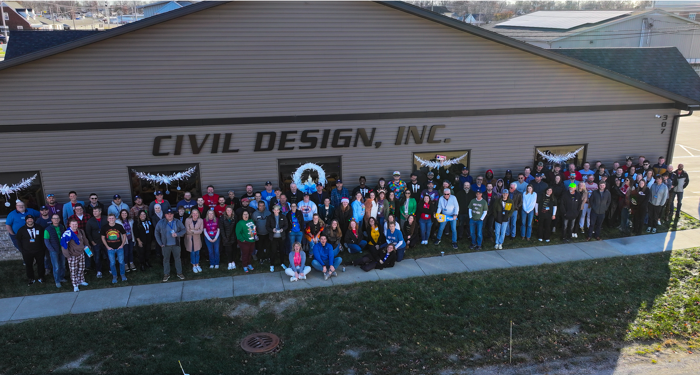 CDI Team Photo with all employees